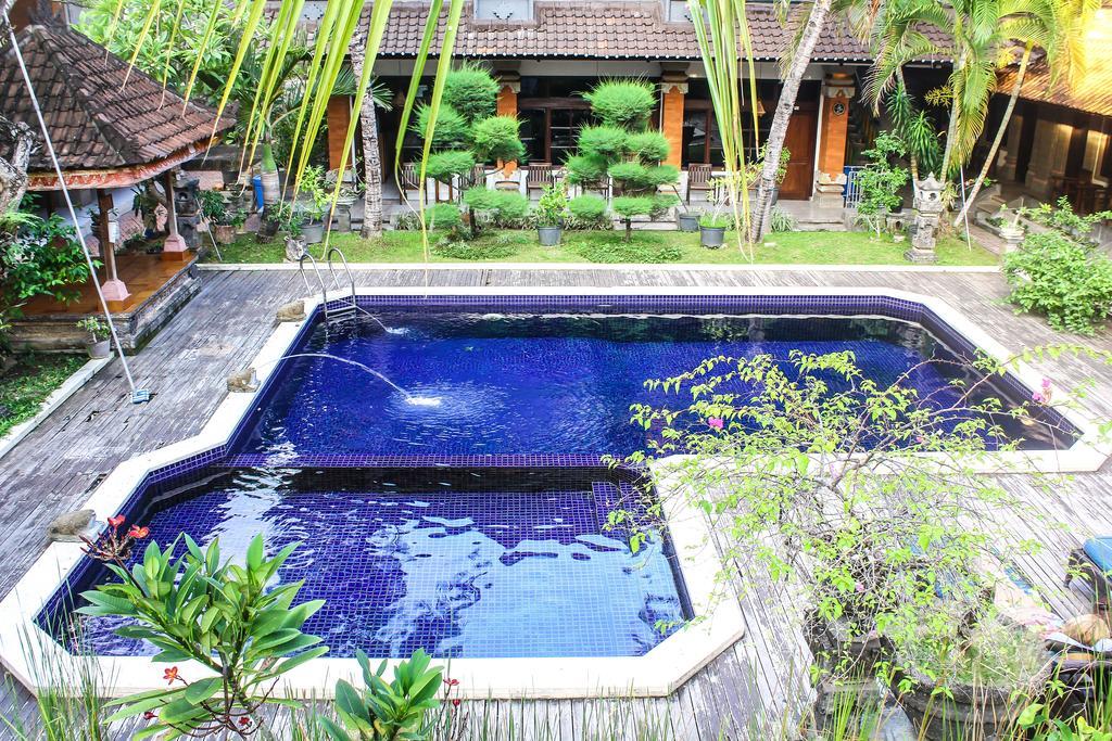 Hotel Puri Tanah Lot Kuta Lombok Exteriér fotografie