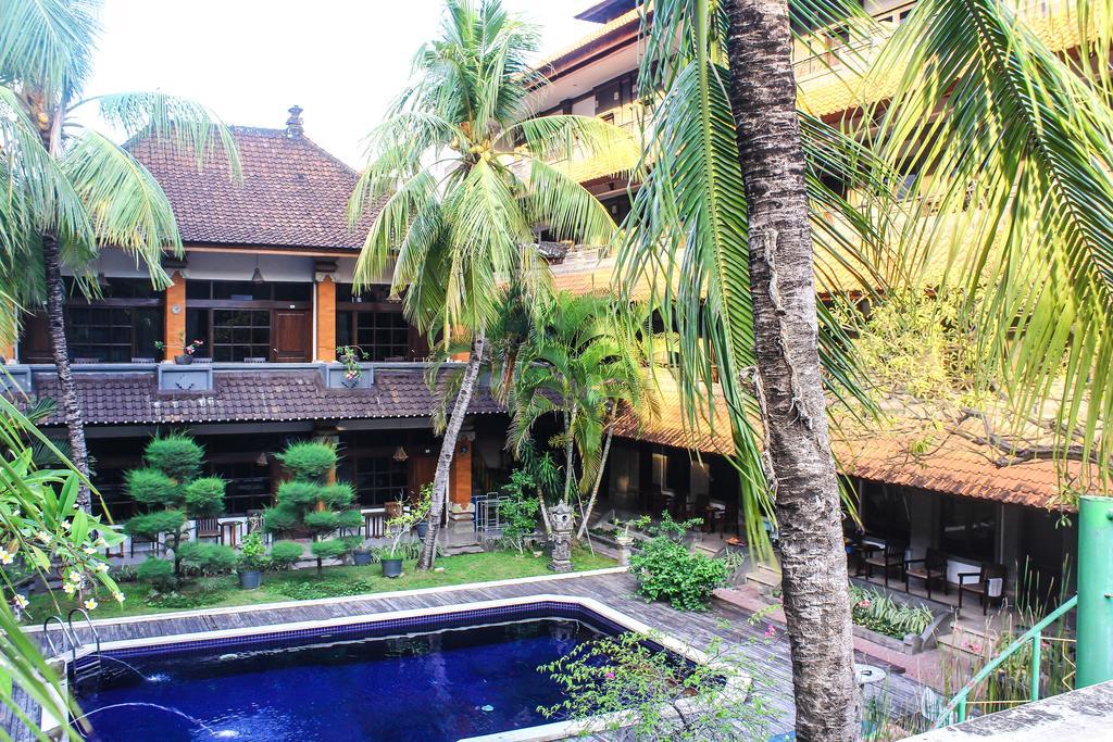 Hotel Puri Tanah Lot Kuta Lombok Exteriér fotografie