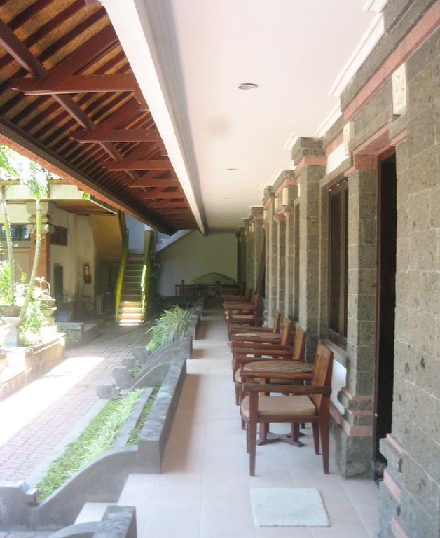 Hotel Puri Tanah Lot Kuta Lombok Exteriér fotografie