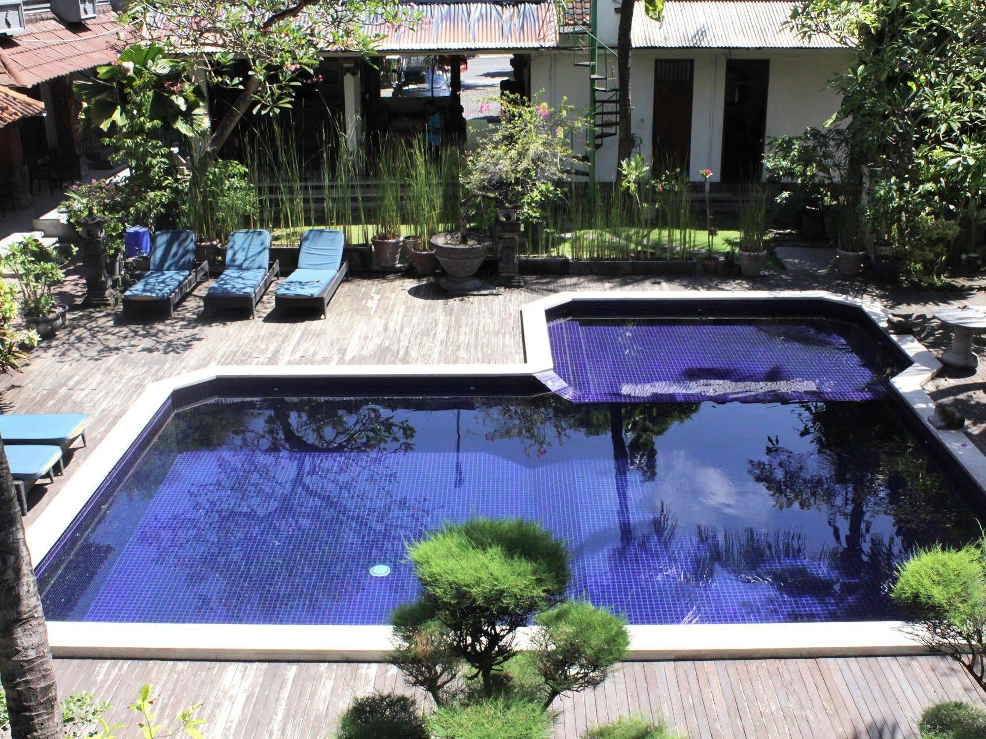 Hotel Puri Tanah Lot Kuta Lombok Exteriér fotografie